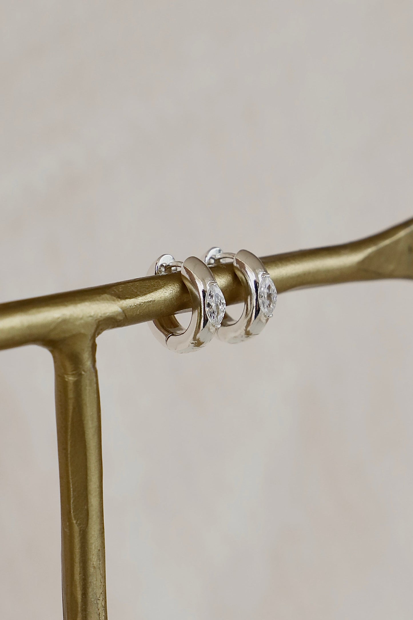 ARGENTUM HOOPS