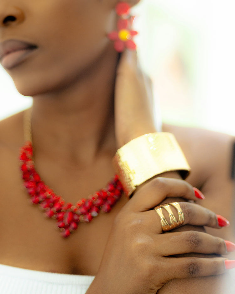 "She's Iconic" Collection