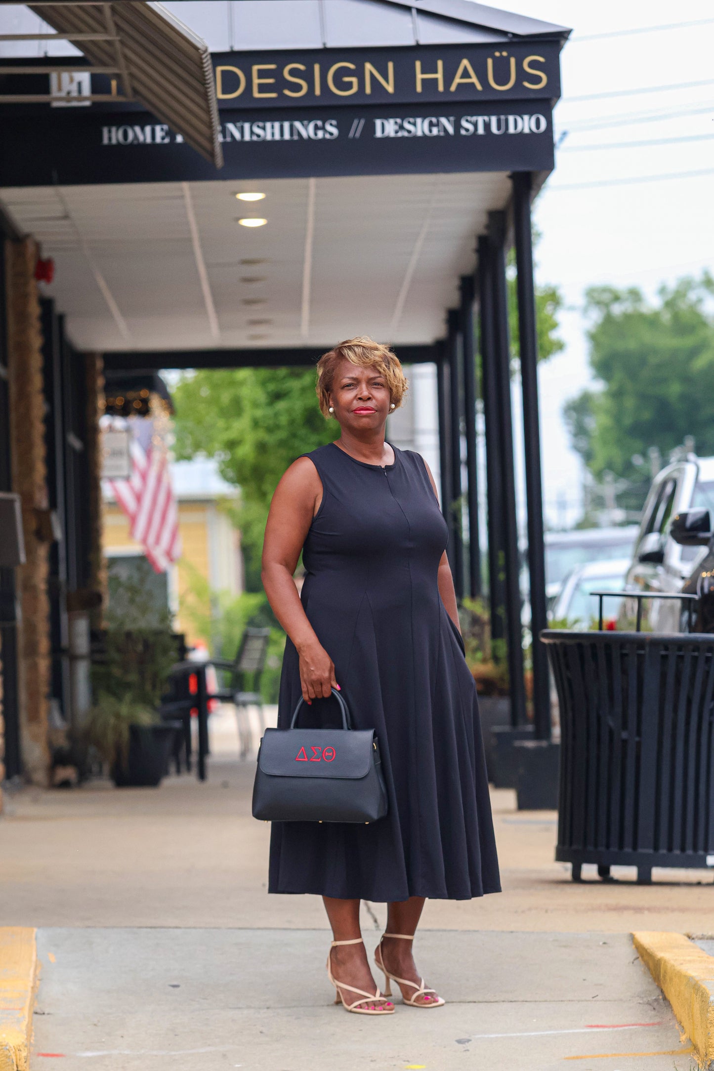 Signature Prestige Handbag